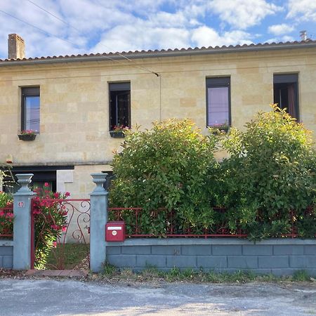 Les Jardins D'Ispahan Prignac-et-Marcamps Exterior photo